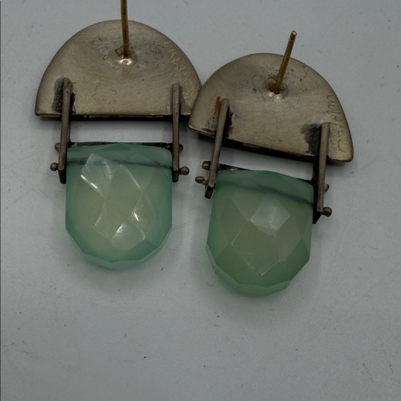 Elegant Unique Sophisticated Silver and Faceted Green Earrings. Signed by artist